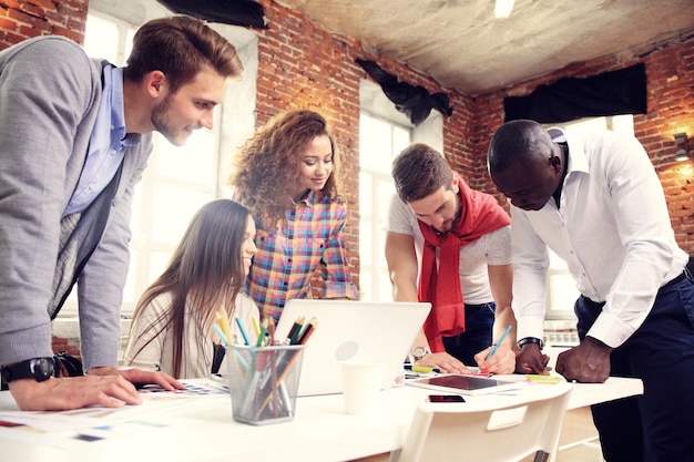 プロダクト戦略とロードマップ